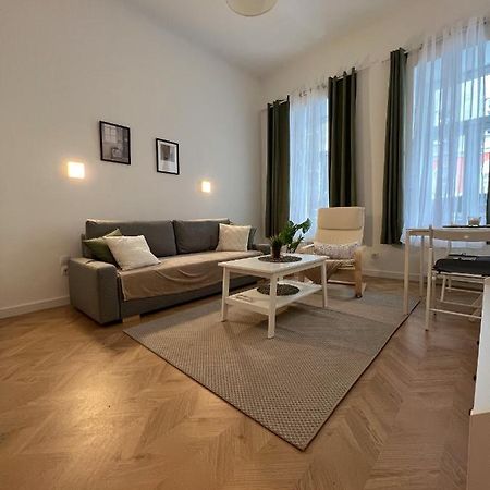 Cozy, Quiet Place Near Belvedere Wien Екстериор снимка